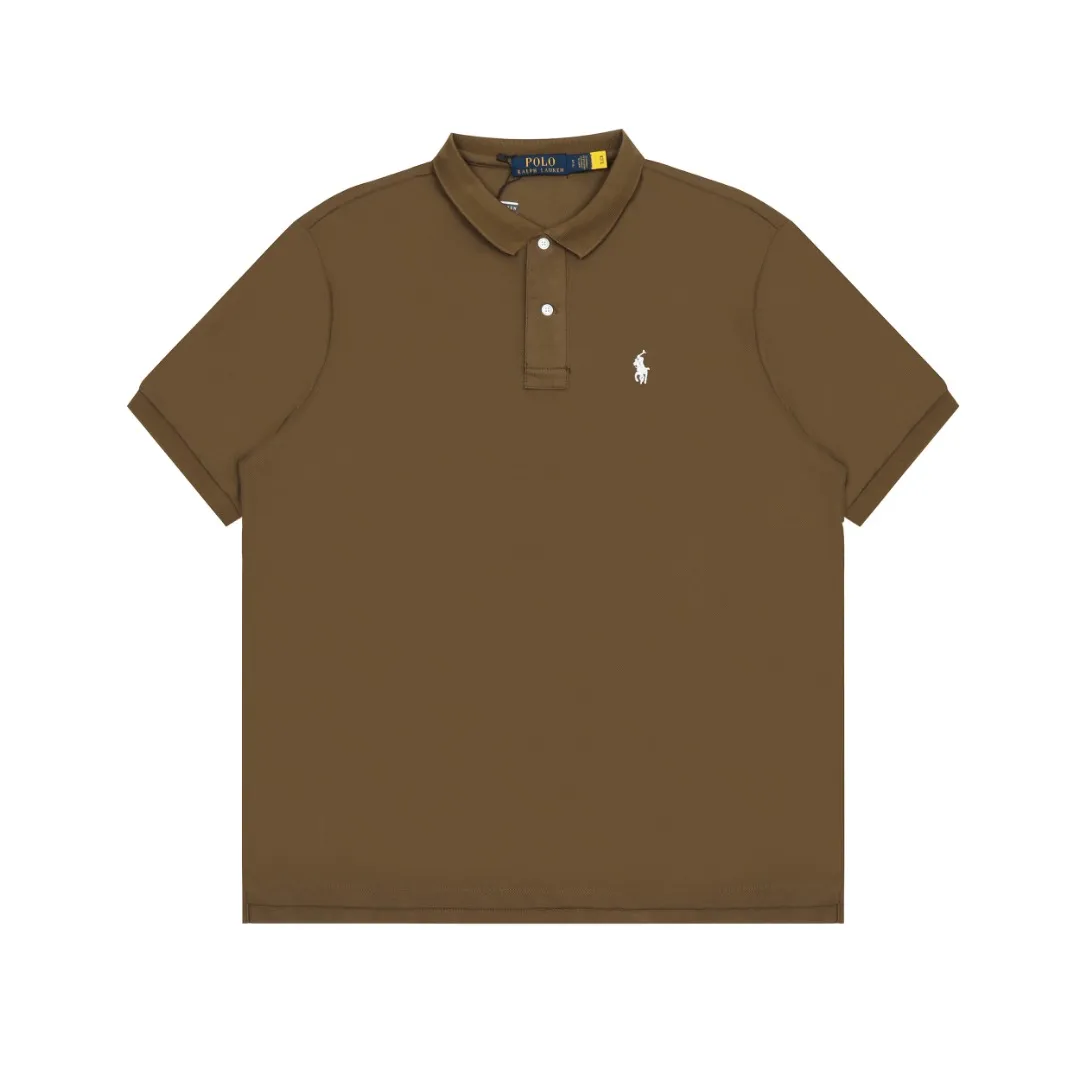 🅿️152 "Top quality" Style number: DS001# (not off the shelves all year round) [Ralph Lauren classic pony embroidered lapel POLO short sleeves] ✅Ralph Lauren Ralph Lauren classic basic versatile POLO short sleeves ✅Main supply platform live broadcast Wholesale entities will be replenished when out of stock Not removed from the shelves ✅ZP quality 1:1 version Scan the code to enter the GF website Z cabinet quality ✅Detailed quality The only one in Guangzhou Imported pique fabrics Mainly high-end, cost-effective and good quality. Needless to say, the version is restored to the original version. The maximum size can be worn up to 210 pounds. Loose, comfortable and stress-free. ✅Wear for work and life. Suitable for various occasions. A must-have recommendation for couples. Size: